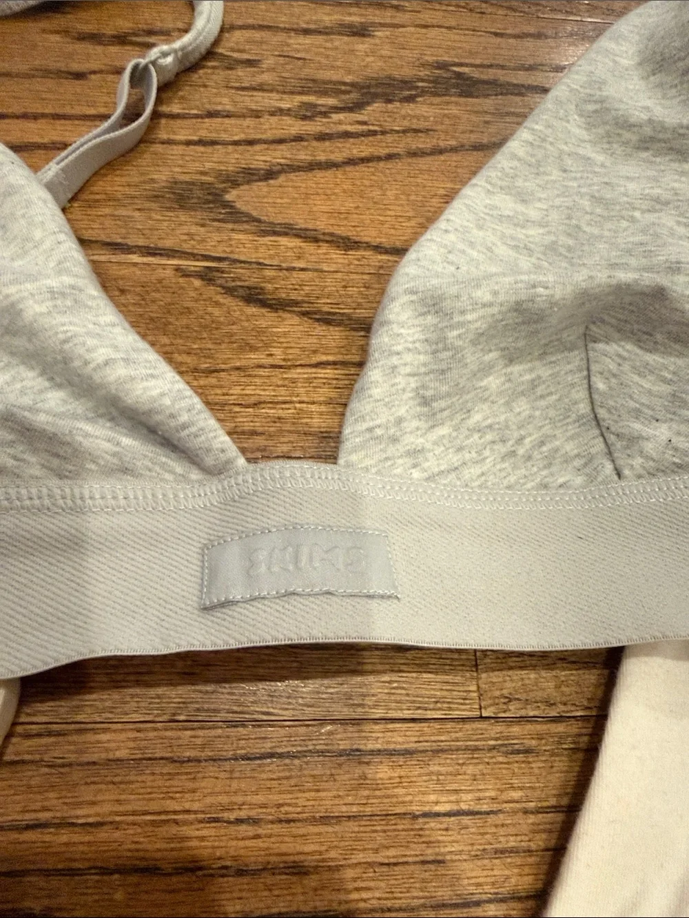 SKIMS Light Gray and Cream Cotton-Blend Triangle Bralettes (2-Pack) - Picture 3 of 7